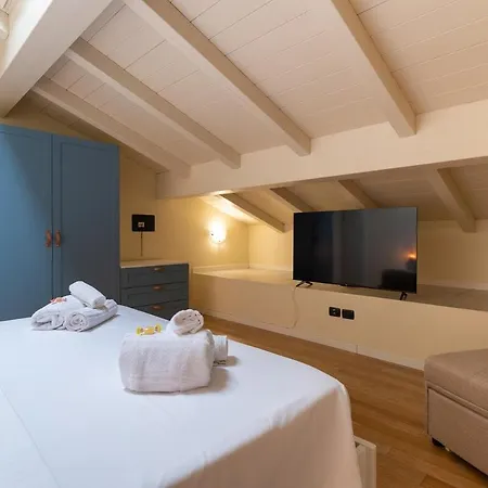 Appartamento Bolognacentro 9 People Loft Private Lift&terrace