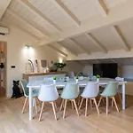 Bolognacentro 9 People Loft Private Lift And Terrace Boloňa