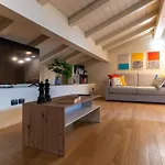 Apartment Bolognacentro 9 People Loft Private Lift And Terrace