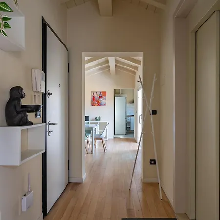 Apartment Bolognacentro 9 People Loft Private Lift And Terrace Bologna