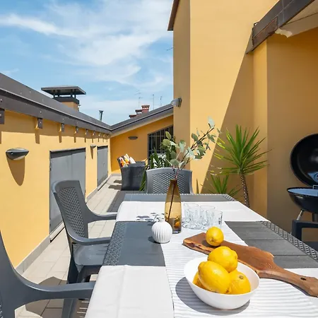 Bolognacentro 9 People Loft Private Lift And Terrace Apartment