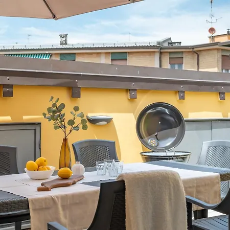 Apartment Bolognacentro 9 People Loft Private Lift And Terrace