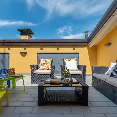 Bolognacentro 9 People Loft Private Lift And Terrace *