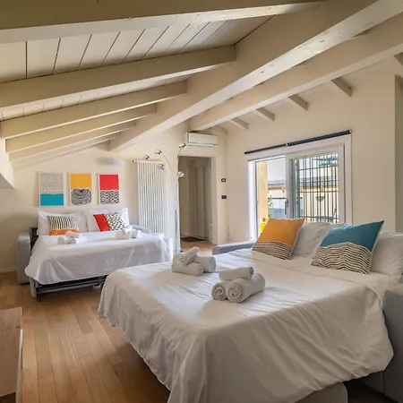 Bolognacentro 9 People Loft Private Lift And Terrace * Bologna
