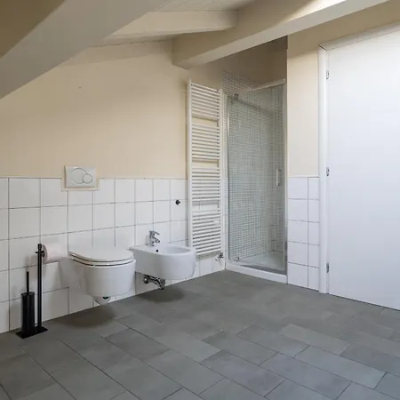 Bolognacentro 9 People Loft Private Lift And Terrace Apartment Bologna