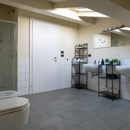 Bolognacentro 9 People Loft Private Lift And Terrace *