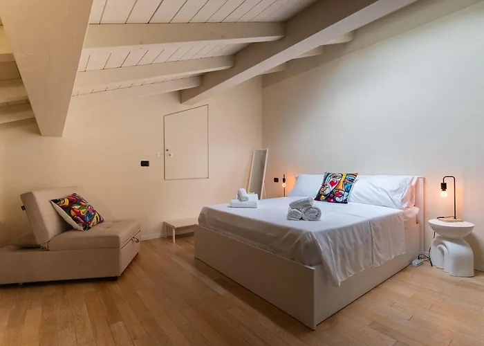 Bolognacentro 9 People Loft Private Lift And Terrace Apartament *