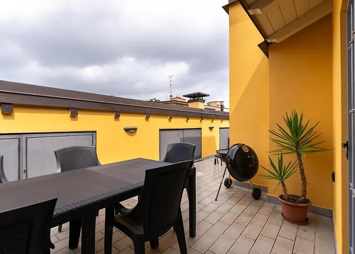 Bolognacentro 9 People Loft Private Lift And Terrace Bolonia