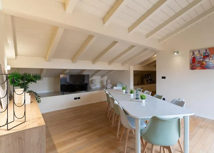 Apartament Bolognacentro 9 People Loft Private Lift And Terrace *