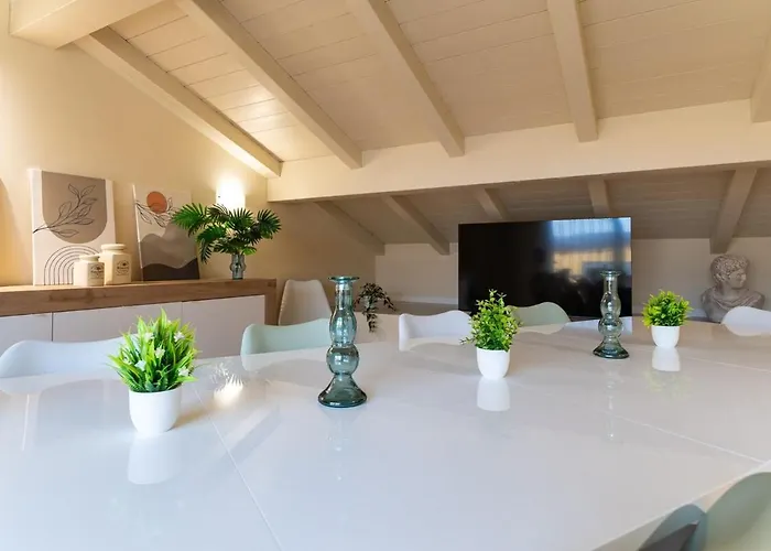 Bolognacentro 9 People Loft Private Lift And Terrace Apartament *