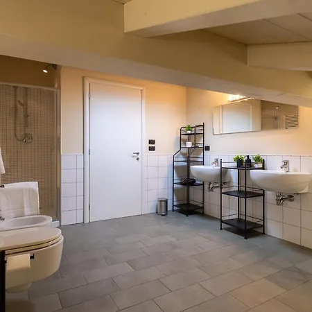 Bolognacentro 9 People Loft Private Lift And Terrace Bologna