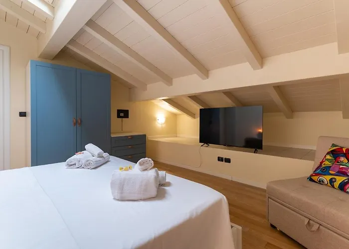 Lägenhet Bolognacentro 9 People Loft Private Lift And Terrace