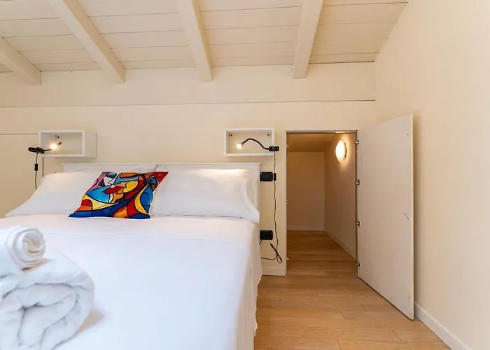 Lägenhet Bolognacentro 9 People Loft Private Lift And Terrace