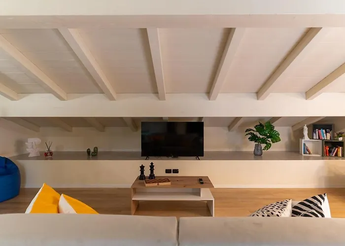 Bolognacentro 9 People Loft Private Lift And Terrace Bologna