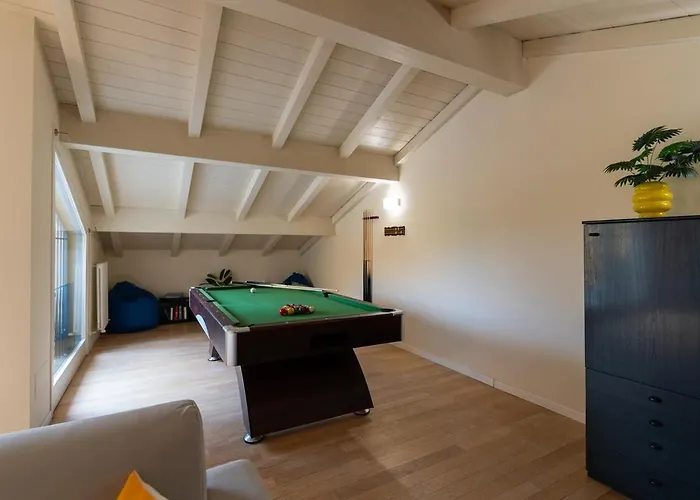 Lägenhet Bolognacentro 9 People Loft Private Lift And Terrace